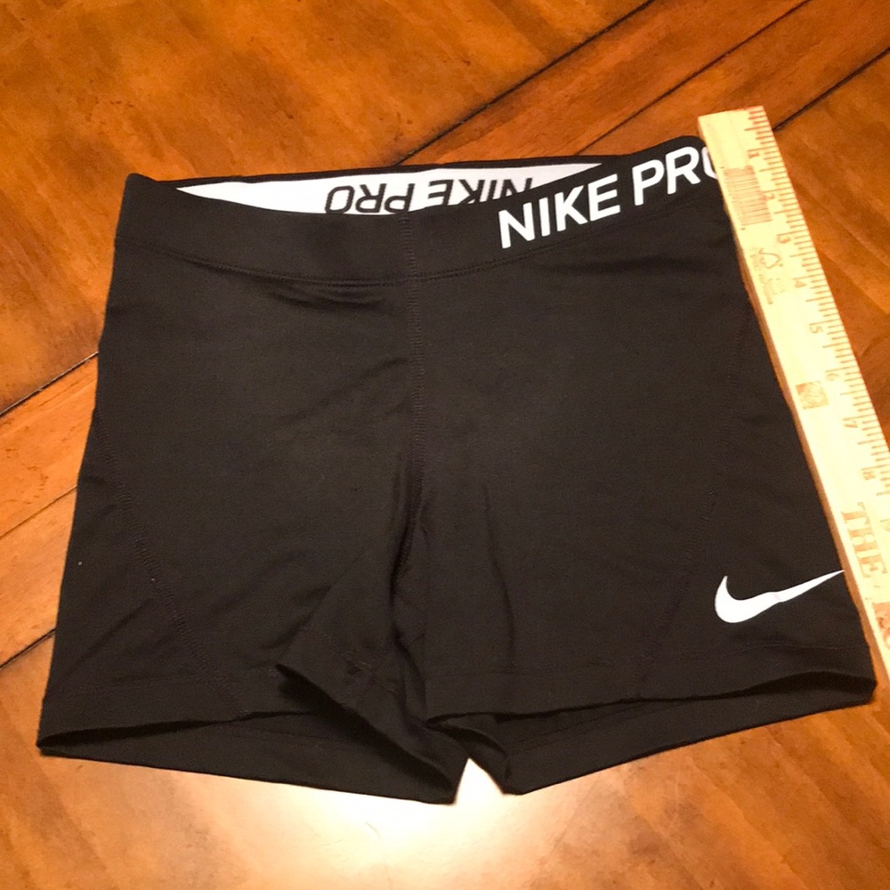 Nike Pro spandex shorts size small